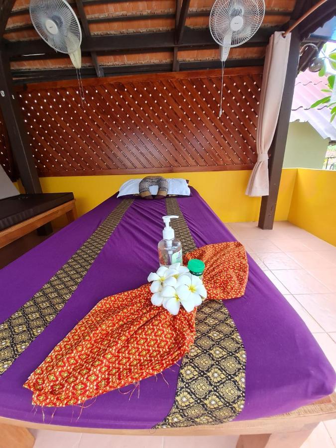 Bee Nat Garden Resort Bang Rak Beach  Esterno foto