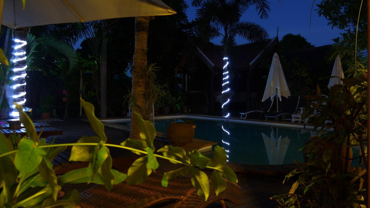 Bee Nat Garden Resort Bang Rak Beach  Esterno foto
