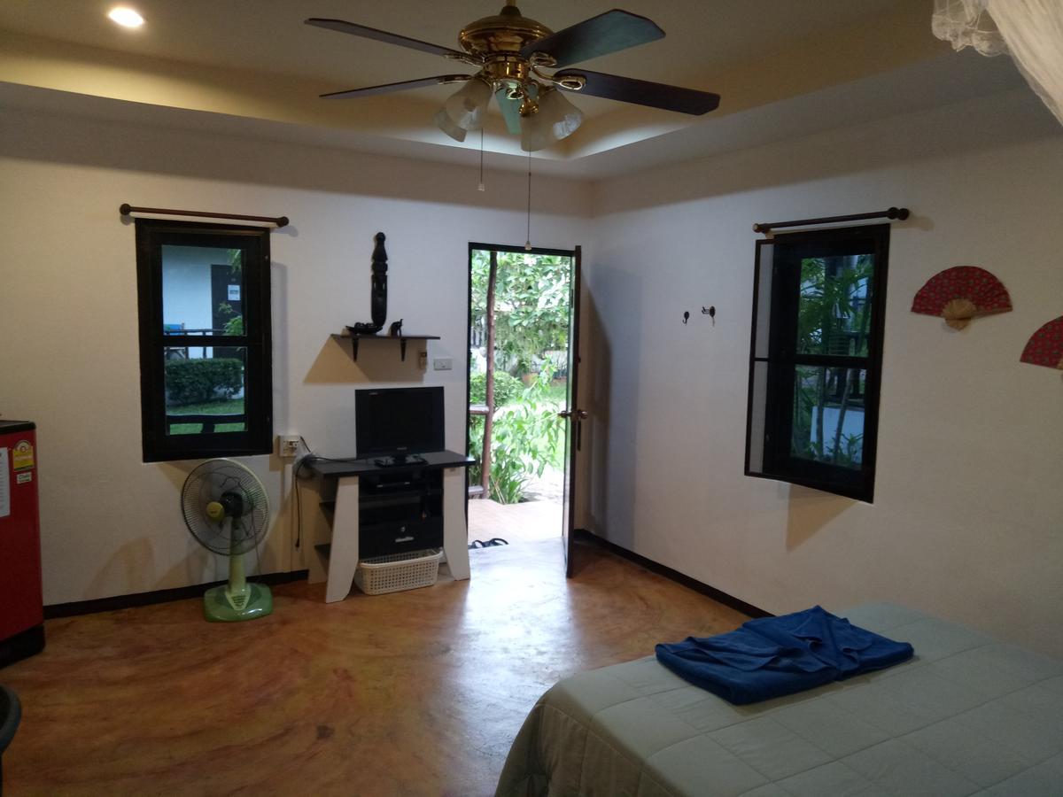 Bee Nat Garden Resort Bang Rak Beach  Esterno foto