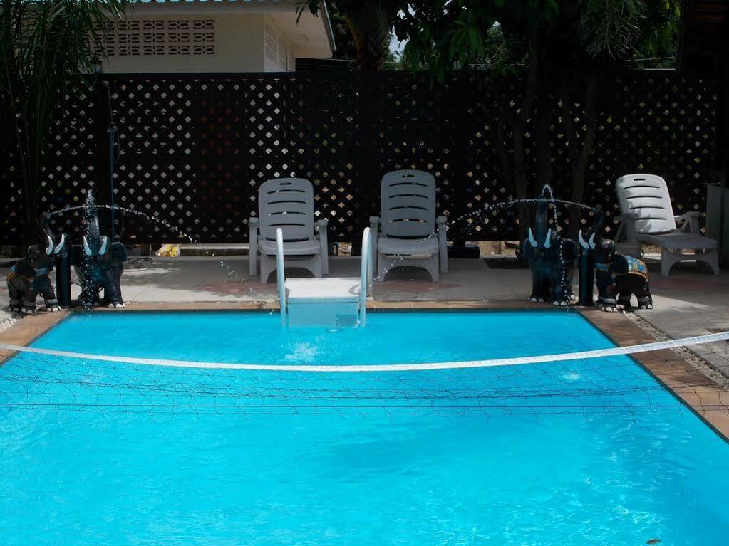 Bee Nat Garden Resort Bang Rak Beach  Esterno foto